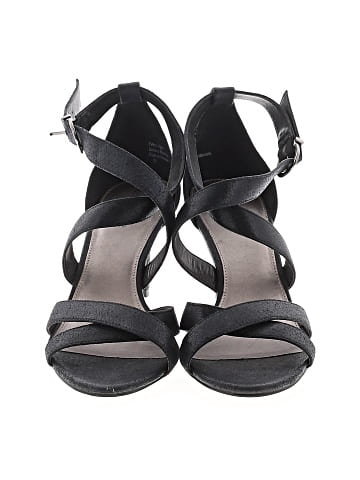 Kelly & Katie Heels (view 2)