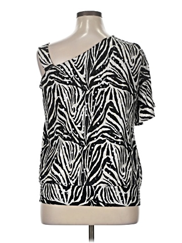 Fashion Bug Short Sleeve T-Shirt (view 2)