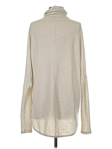 Madison & Berkeley Long Sleeve Turtleneck (view 2)