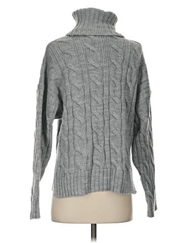 Stradivarius Turtleneck Sweater (view 2)