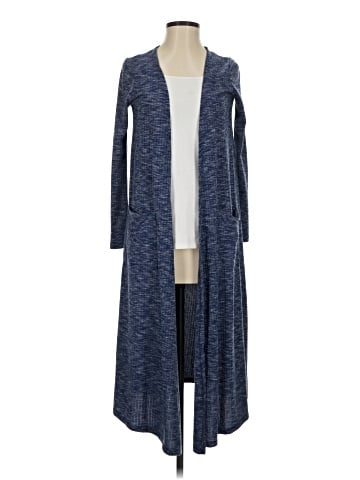 Lularoe Cardigan (view 1)