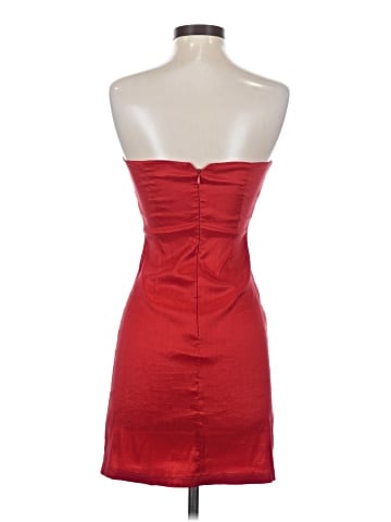 Romeo & Juliet Couture Cocktail Dress (view 2)