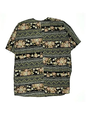 Lularoe Kimono (view 2)