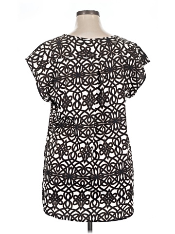 14th & Union Short Sleeve Blouse (view 2)