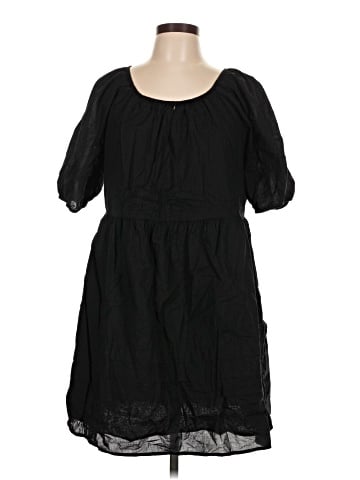 Old Navy Casual Dress (view 1)