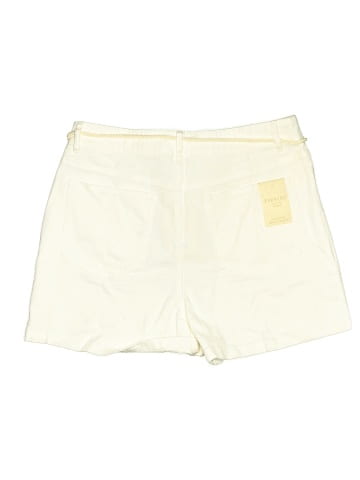 Farmers Market Shorts (view 2)