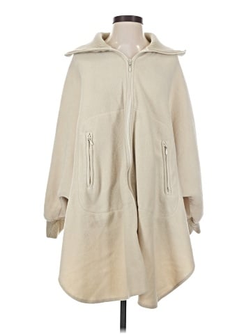 Argee Coat (view 1)