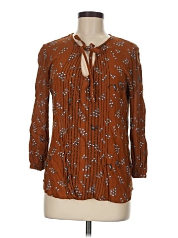 Hinge 3/4 Sleeve Blouse (view 1)