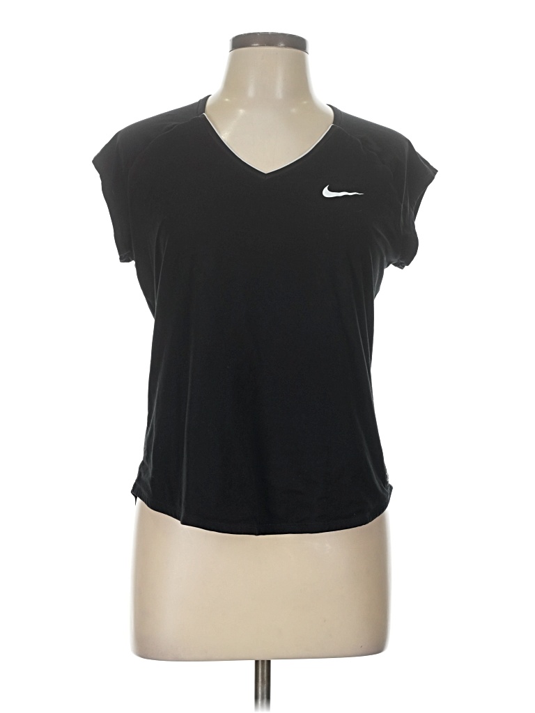 Pre-owned Nike Active T-shirt In Black