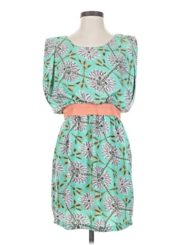 Esley Casual Dress (view 1)