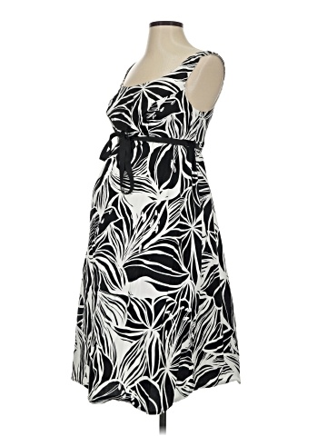 Liz Lange Maternity Casual Dress (view 1)