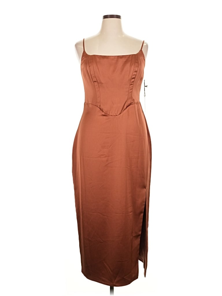 Pre-owned Astr Casual Dress In Brown
