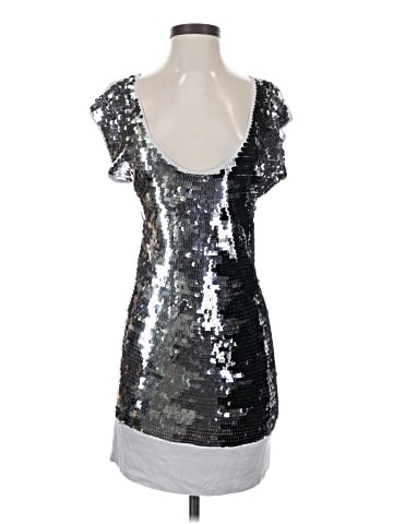 Vertigo Paris Short Sleeve Top (view 1)