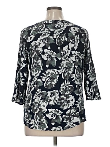 Monday Fun 3/4 Sleeve Blouse (view 2)
