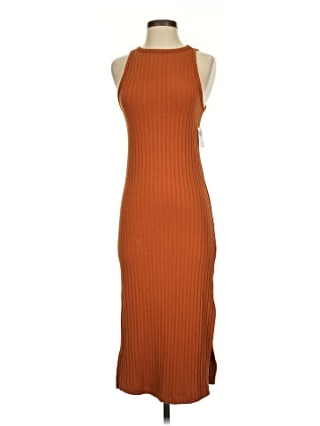 Old Navy Casual Dress (view 1)