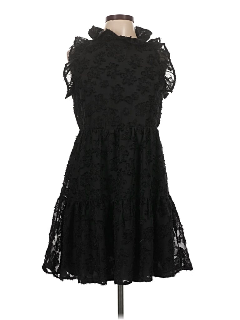 Pre-owned Blu Pepper Cocktail Dress In Black