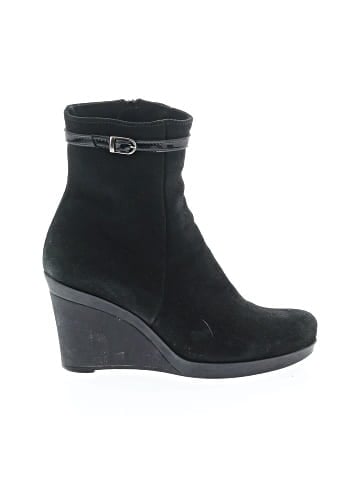 C La Canadienne Ankle Boots (view 1)