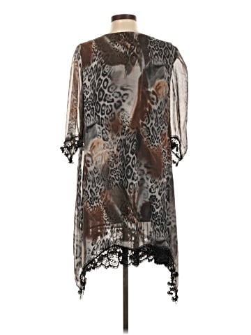 Pretty Angel 3/4 Sleeve Top (view 2)