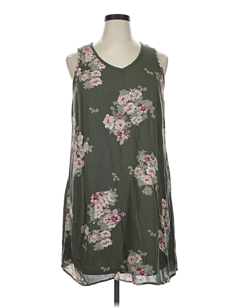 Pre-owned Maurices Casual Dress In Green