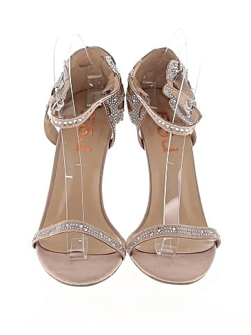 FSJ Heels (view 2)