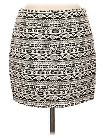 Divided by H&M Casual Skirt (view 2)