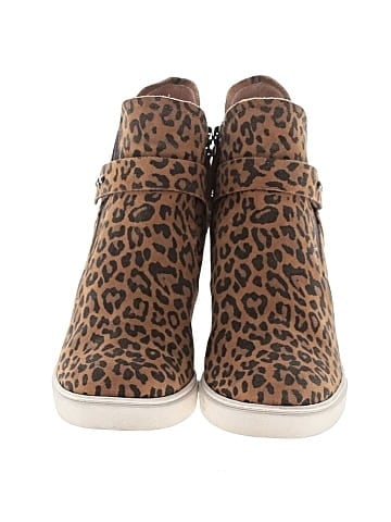 Linea Paolo Ankle Boots (view 2)