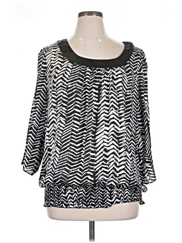 Dots 3/4 Sleeve T-Shirt (view 1)