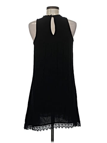 Xhilaration Cocktail Dress (view 2)