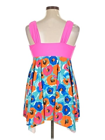 Machine Sleeveless Top (view 2)