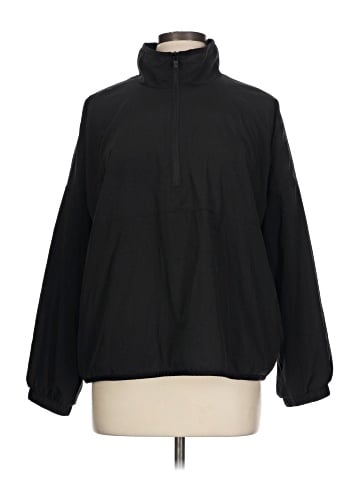 Gap Fit Windbreaker (view 1)