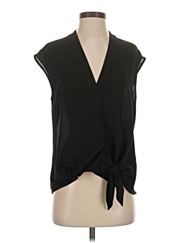 Trouve Sleeveless Blouse (view 1)