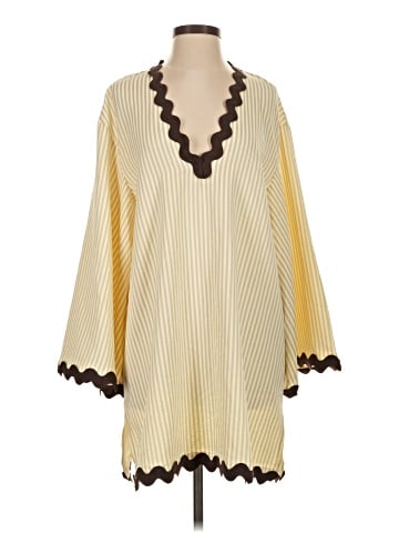 Flat White Casual Dress (view 1)