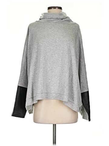 Generation Love Poncho (view 1)