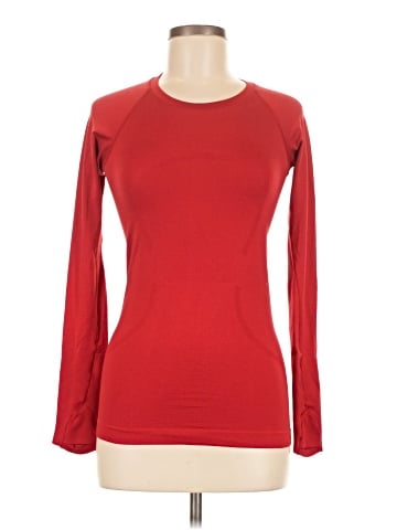 Lululemon Athletica Long Sleeve T-Shirt (view 1)