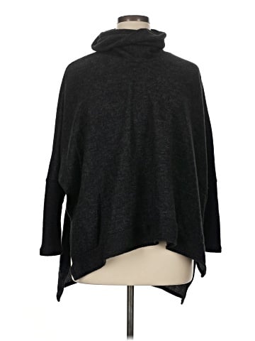 Cherish Poncho (view 1)