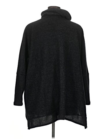 Cherish Poncho (view 2)