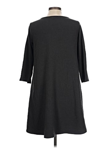 Thyme and Honey Casual Dress (view 2)