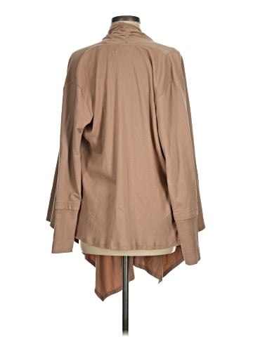 Newport News Poncho (view 2)
