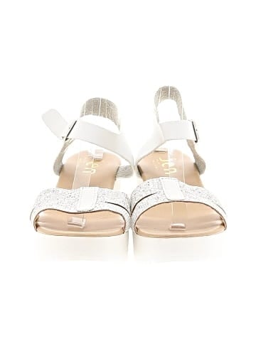 Jen Wedges (view 2)
