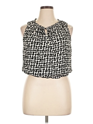 a.n.a. A New Approach Sleeveless Blouse (view 1)