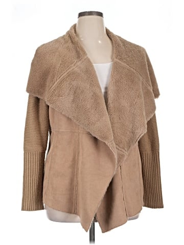 Hazel Cardigan (view 1)