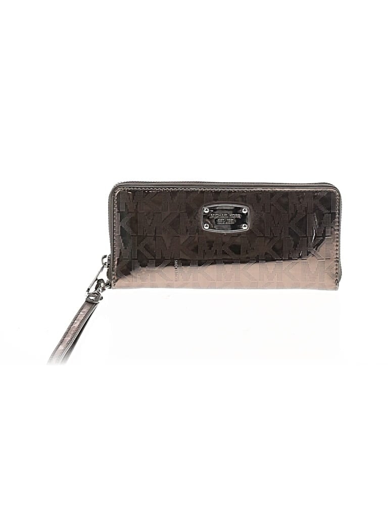 Pre-owned Michael Michael Kors Wristlet In Gold