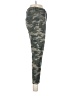 Universal Thread Camo Green Cargo Pants Size 27 waist - photo 4