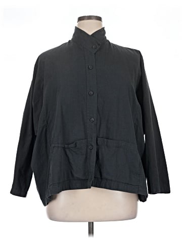 Blanque 3/4 Sleeve Button-Down Shirt (view 1)