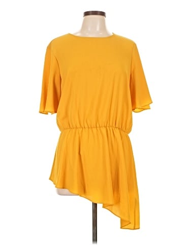 Beige by ECI Short Sleeve Top (view 1)
