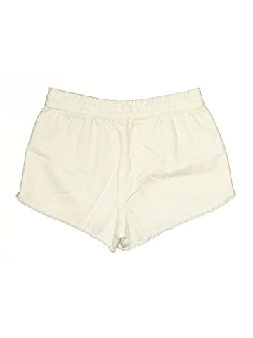 Gap Shorts (view 2)