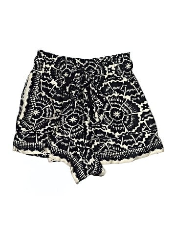 Omika Shorts (view 1)