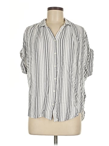 Time and Tru Short Sleeve Blouse (view 1)
