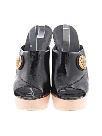 Gucci Heels (view 2)