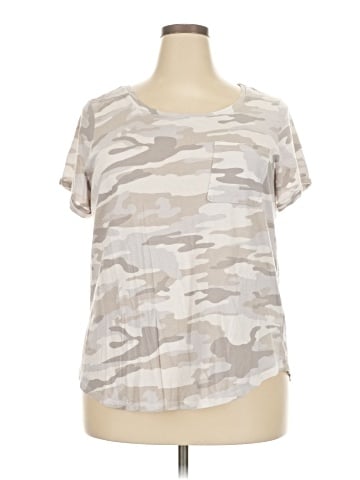 Eliane Rose Short Sleeve T-Shirt (view 2)